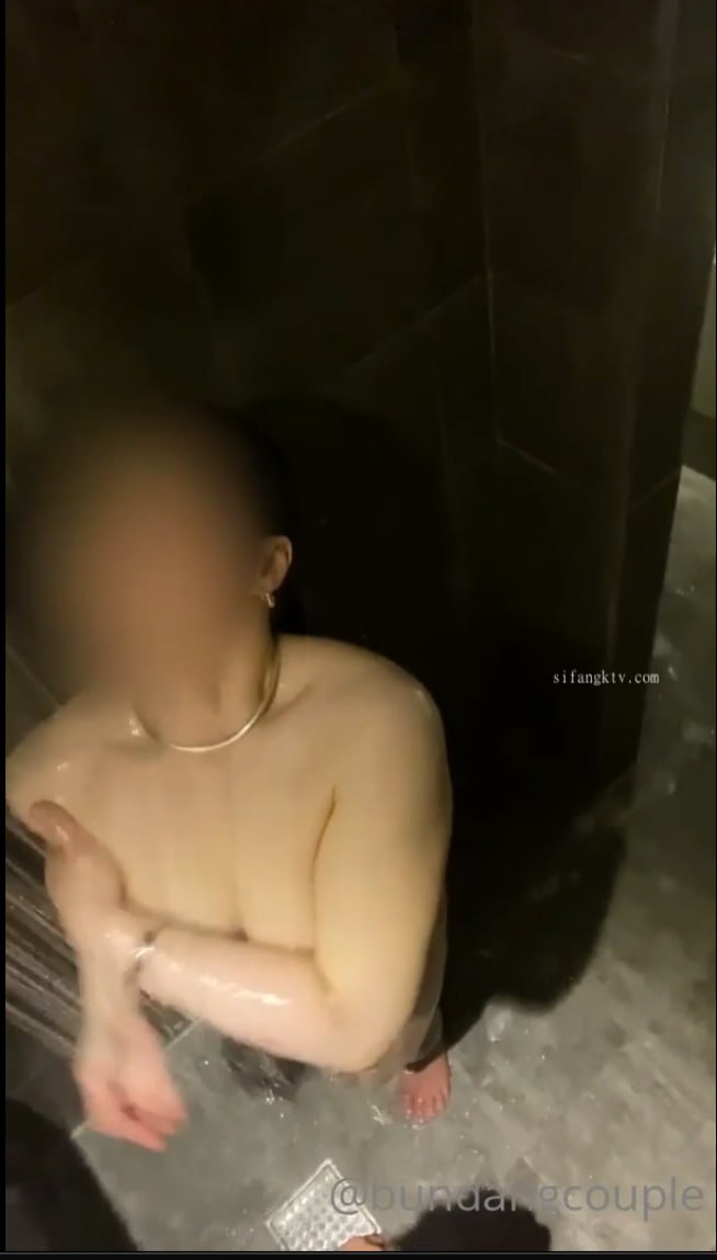 带你超级近距离感受巨乳/口交的魅力！开头认证！